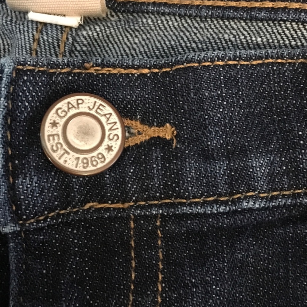 Gap Long Lean Jeans size 8 / 29A bootcut dark wash